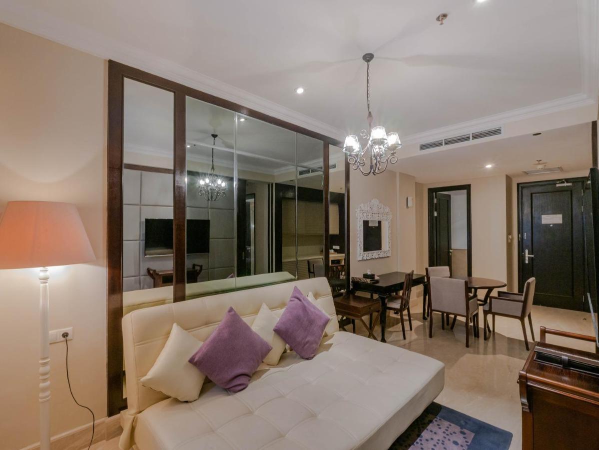 ジャンブルウック オセアノ スミニャック ホテル エクステリア 写真 A living room in a typical apartment